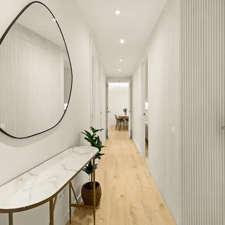 Modern & Stylish In *