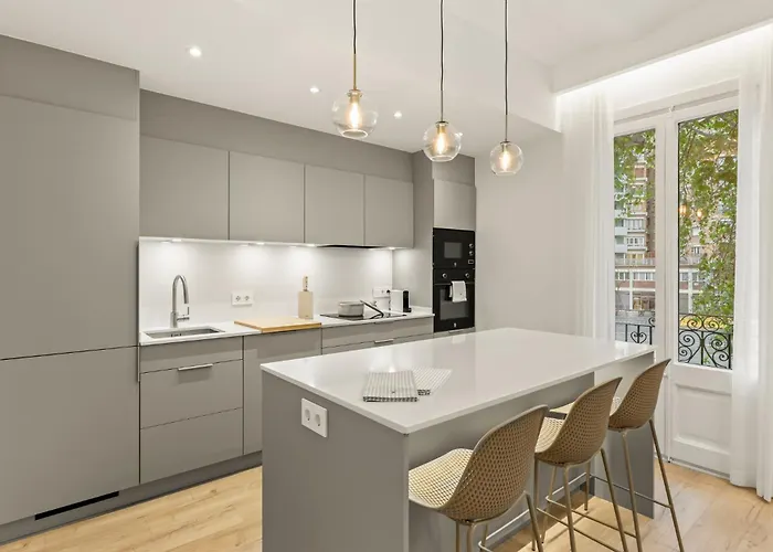 Modern & Stylish In Apartment