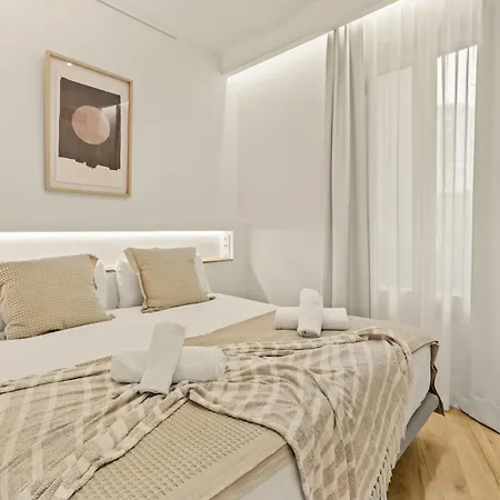 Apartment Modern & Stylish In