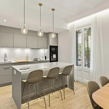 Apartment Modern & Stylish In Barcelona